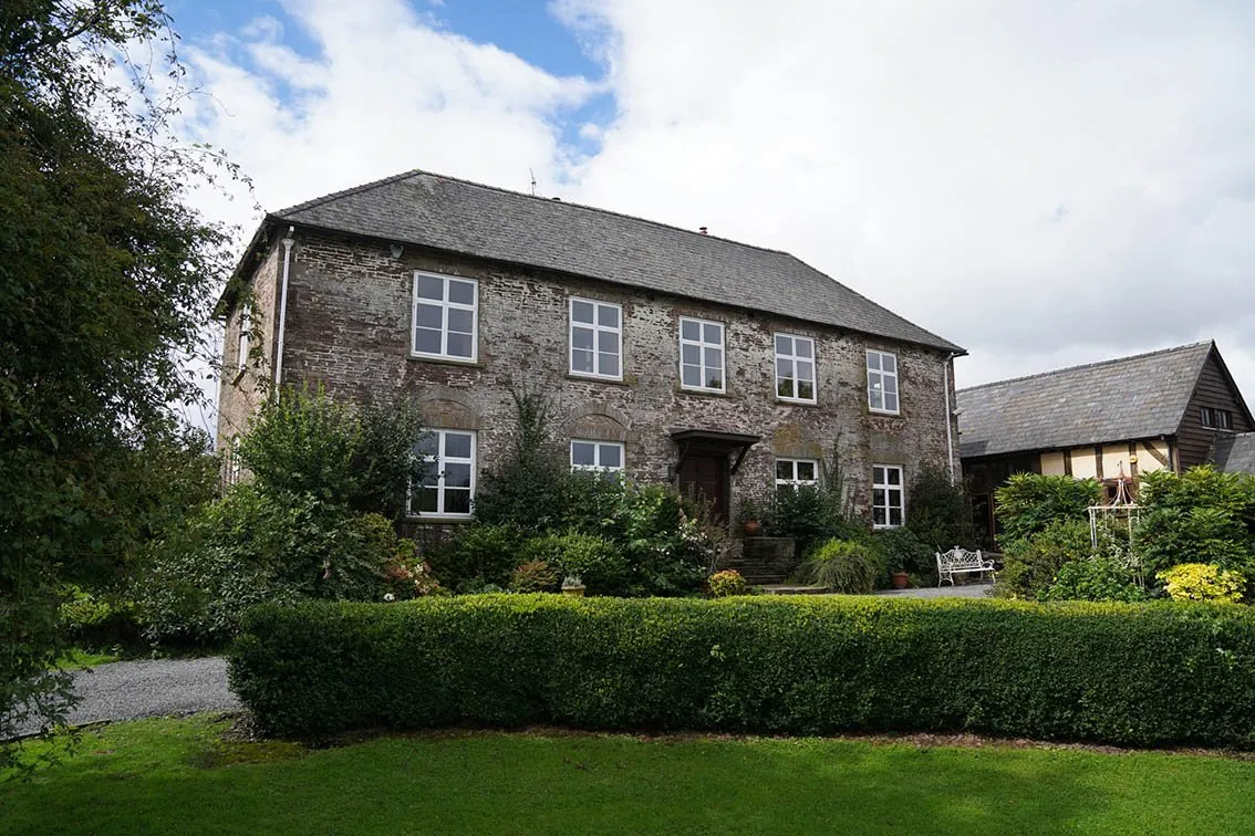 Lower House Farm - Image 2